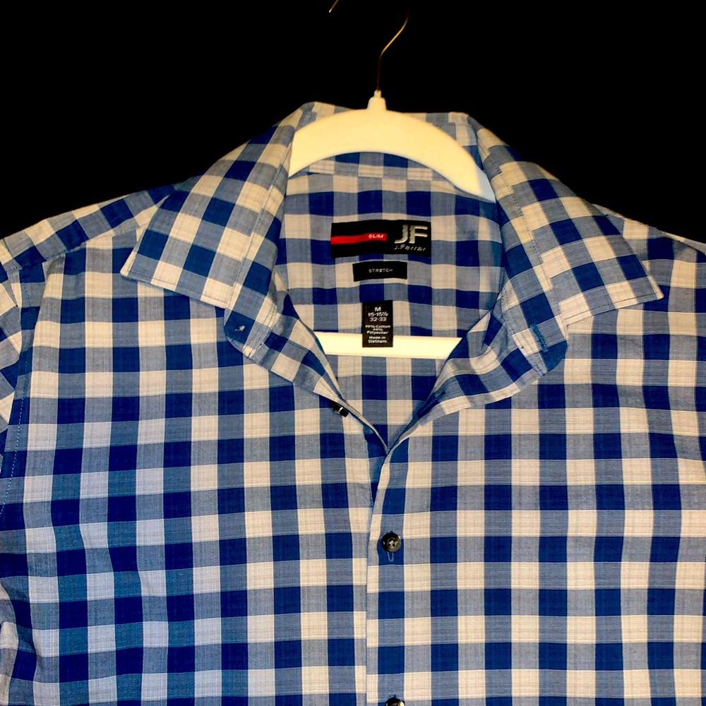 J. Ferrar (Stretch)(Slim)(Dress shirt) Navy/Silver box color.
